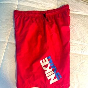 Men’s X-Large Nike shorts lightly worn good condition